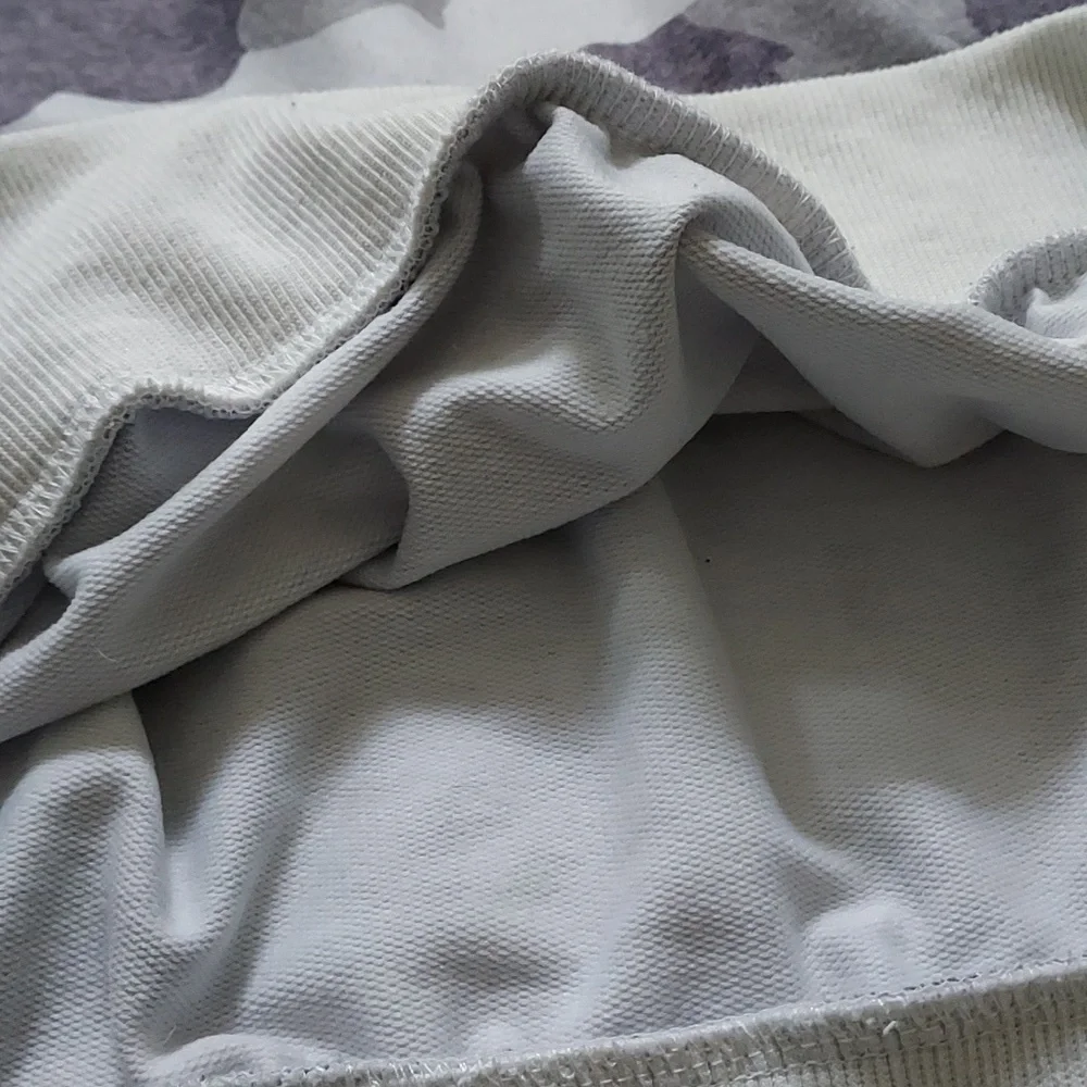 Gray & Cream Camo sweatshirt - Picture 5 of 6